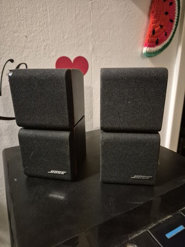 Coppia altoparlanti cubo - altoparlanti, bose
