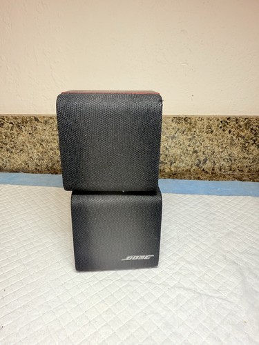 Bose red line - line, cube